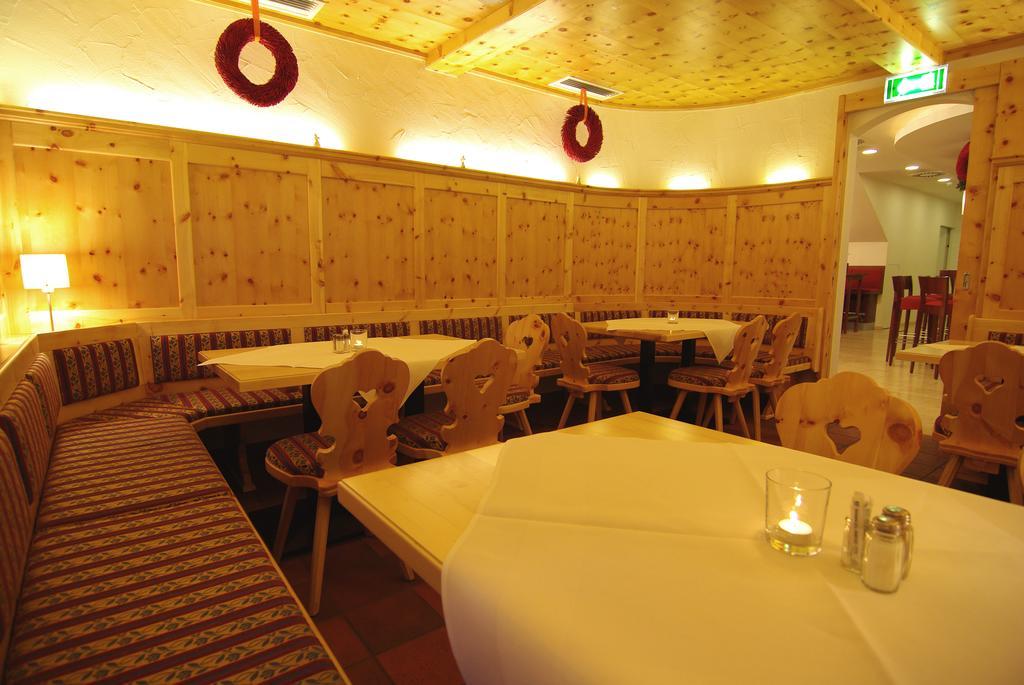 Hotel & Restaurant Christkindlwirt Steyr Exterior photo