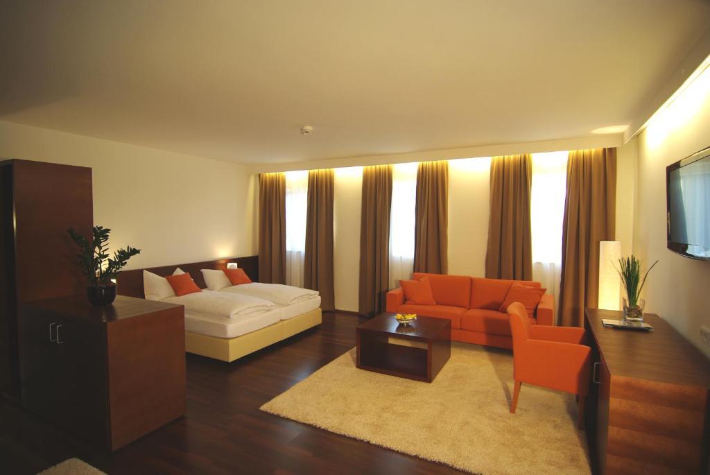 Hotel & Restaurant Christkindlwirt Steyr Room photo
