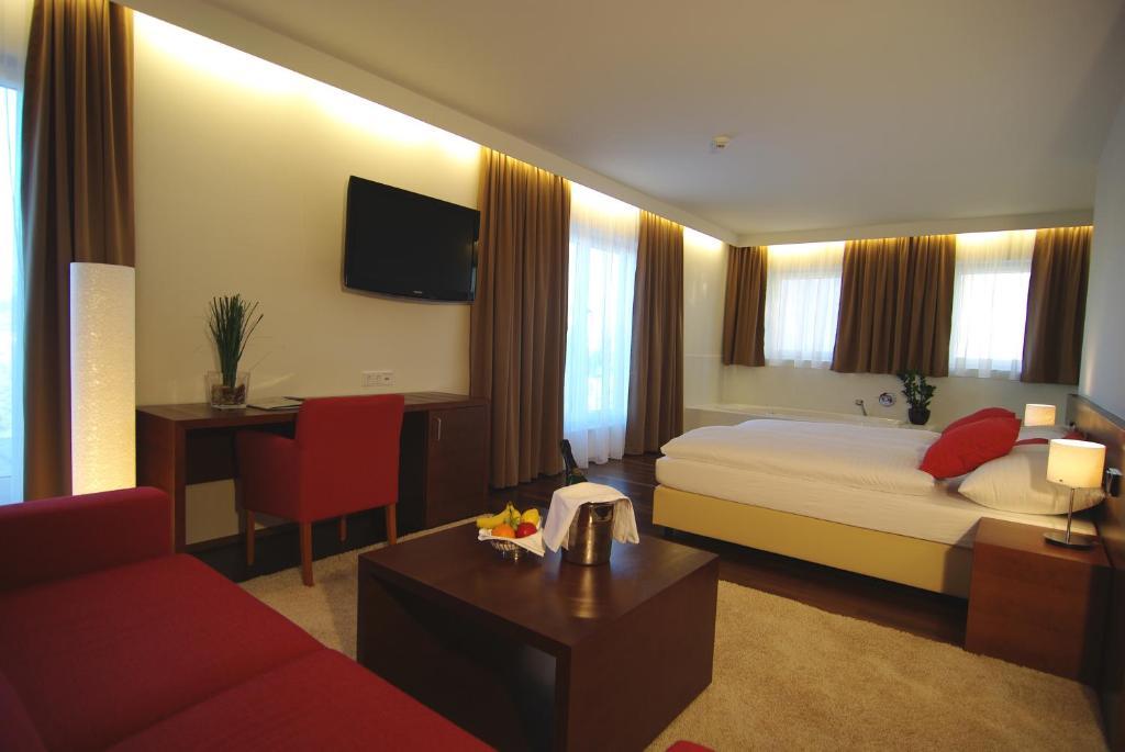 Hotel & Restaurant Christkindlwirt Steyr Room photo